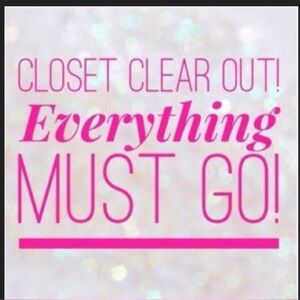 Closet Clear Out Sign